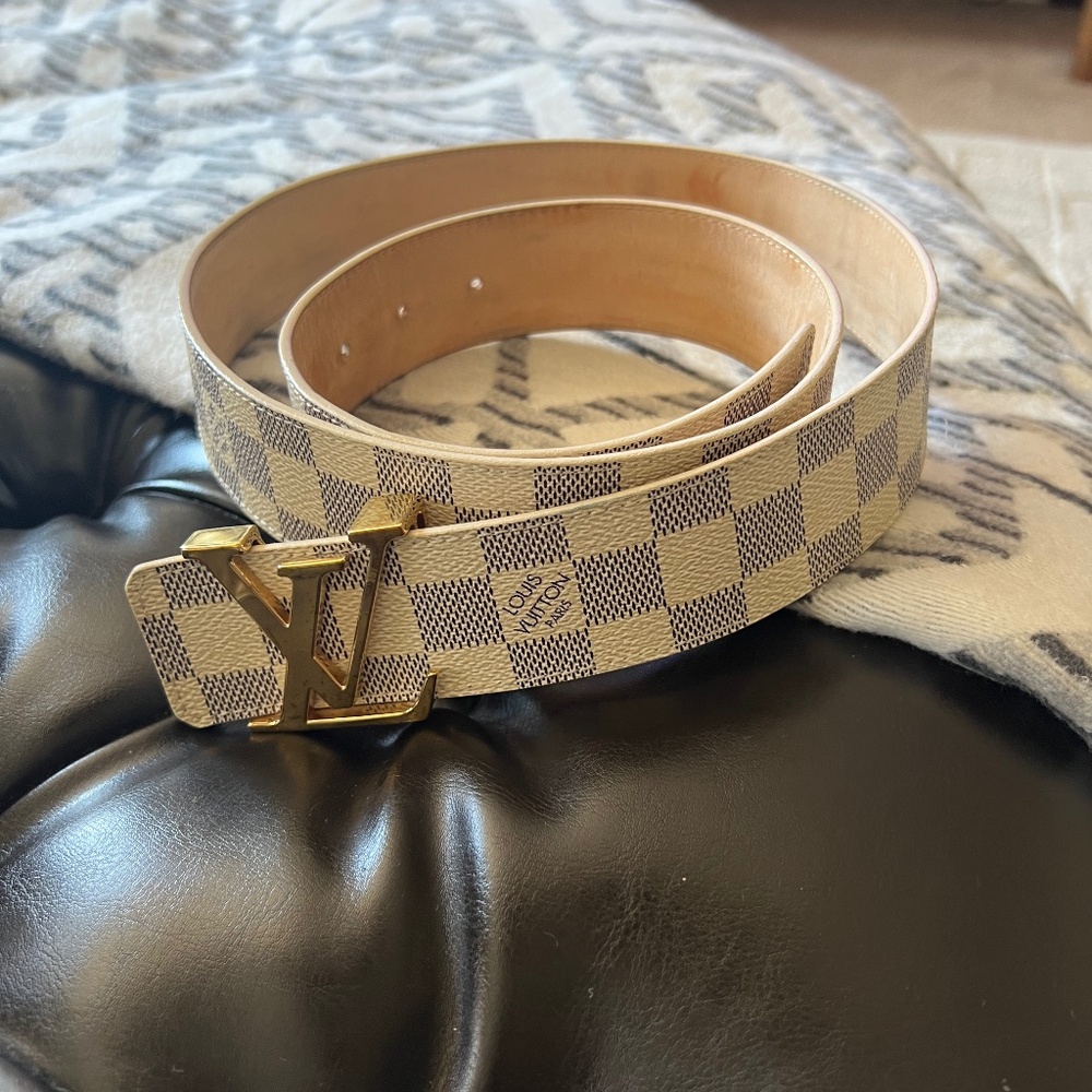 Louis Vuitton Belt 45”